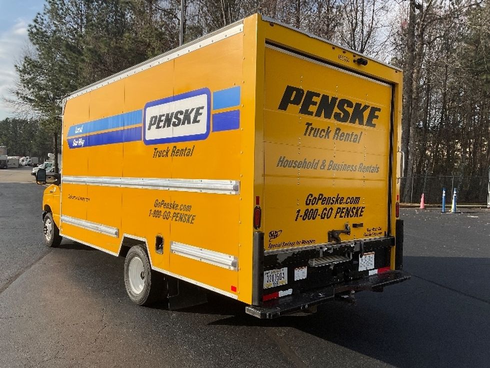 Light Duty Box Truck-Light and Medium Duty Trucks-Ford-2022-E350-Kennesaw-GA-95,342\n\t\tmiles-$ 28,500 - Image 6