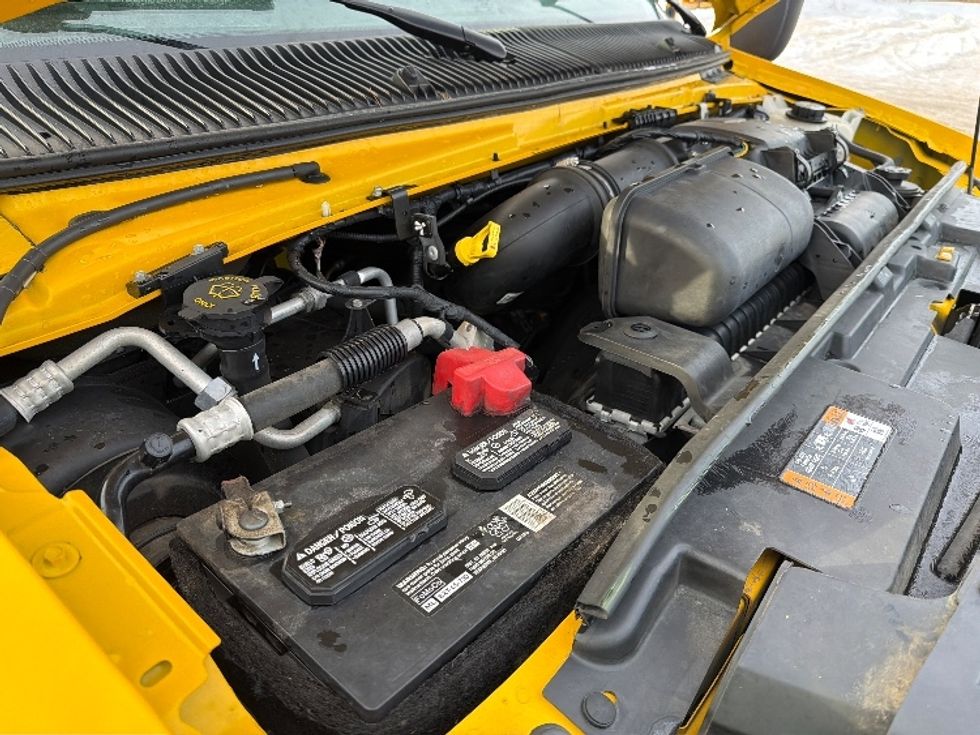 Light Duty Box Truck-Light and Medium Duty Trucks-Ford-2022-E350-Kentwood-MI-102,259\n\t\tmiles-$ 27,250 - Image 20