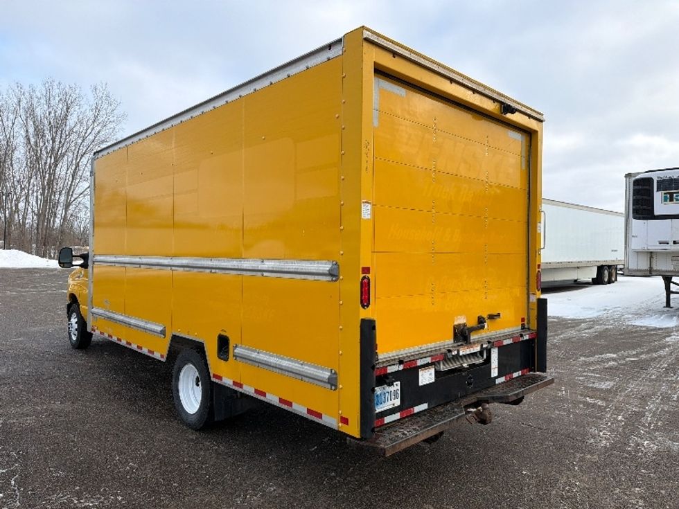 Light Duty Box Truck-Light and Medium Duty Trucks-Ford-2022-E350-Kentwood-MI-102,259\n\t\tmiles-$ 27,250 - Image 5