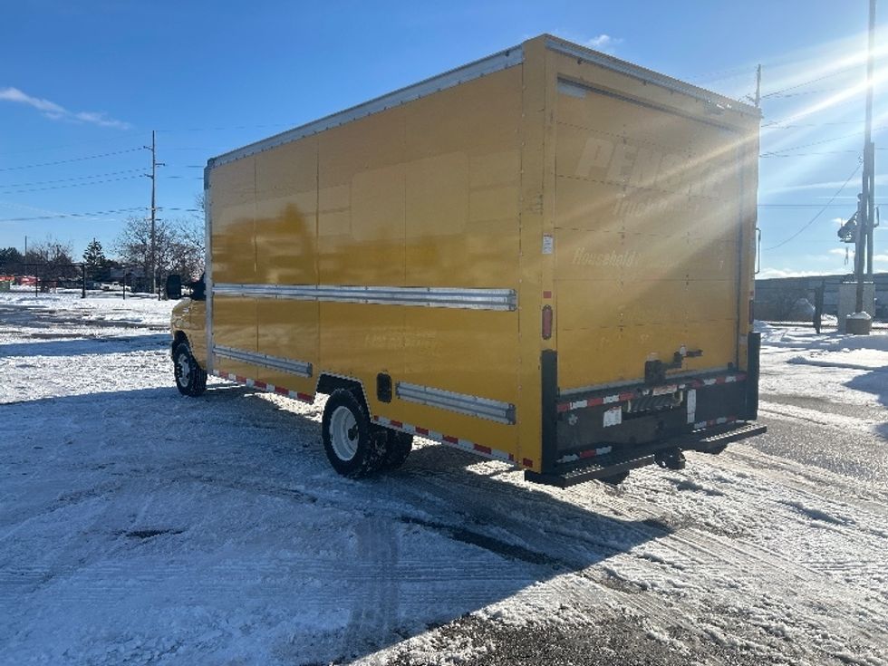 Light Duty Box Truck-Light and Medium Duty Trucks-Ford-2022-E350-Kentwood-MI-95,627\n\t\tmiles-$ 28,000 - Image 6