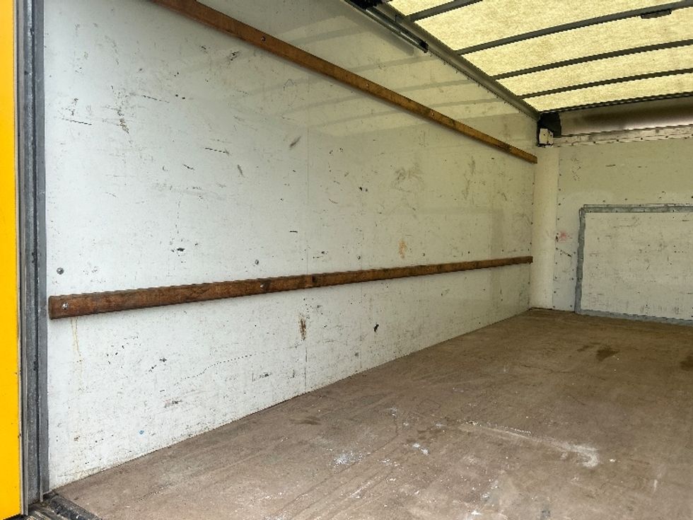 Light Duty Box Truck-Light and Medium Duty Trucks-Ford-2022-E350-Kentwood-MI-96,364\n\t\tmiles-$ 23,500 - Image 11