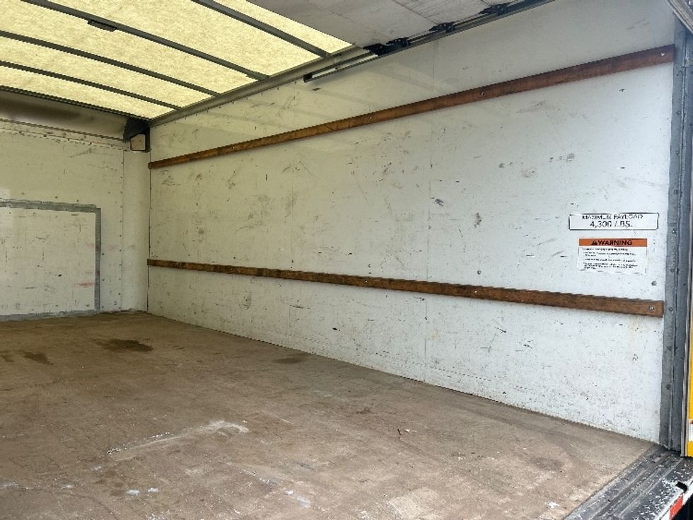 Light Duty Box Truck-Light and Medium Duty Trucks-Ford-2022-E350-Kentwood-MI-96,364\n\t\tmiles-$ 23,500 - Image 12