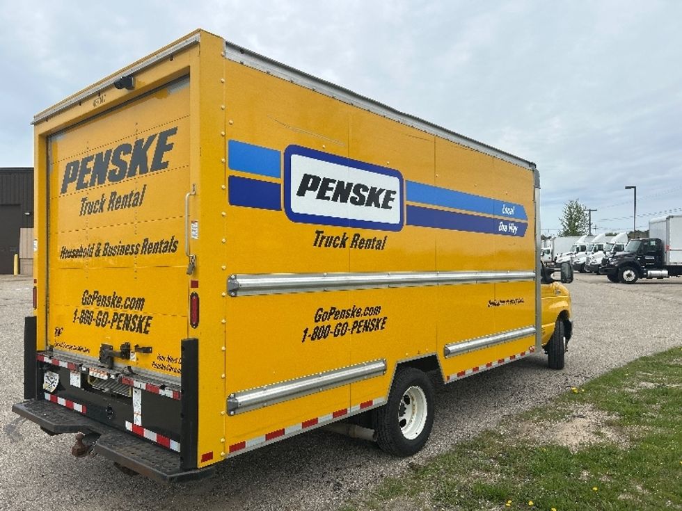 Light Duty Box Truck-Light and Medium Duty Trucks-Ford-2022-E350-Kentwood-MI-96,364\n\t\tmiles-$ 23,500 - Image 13