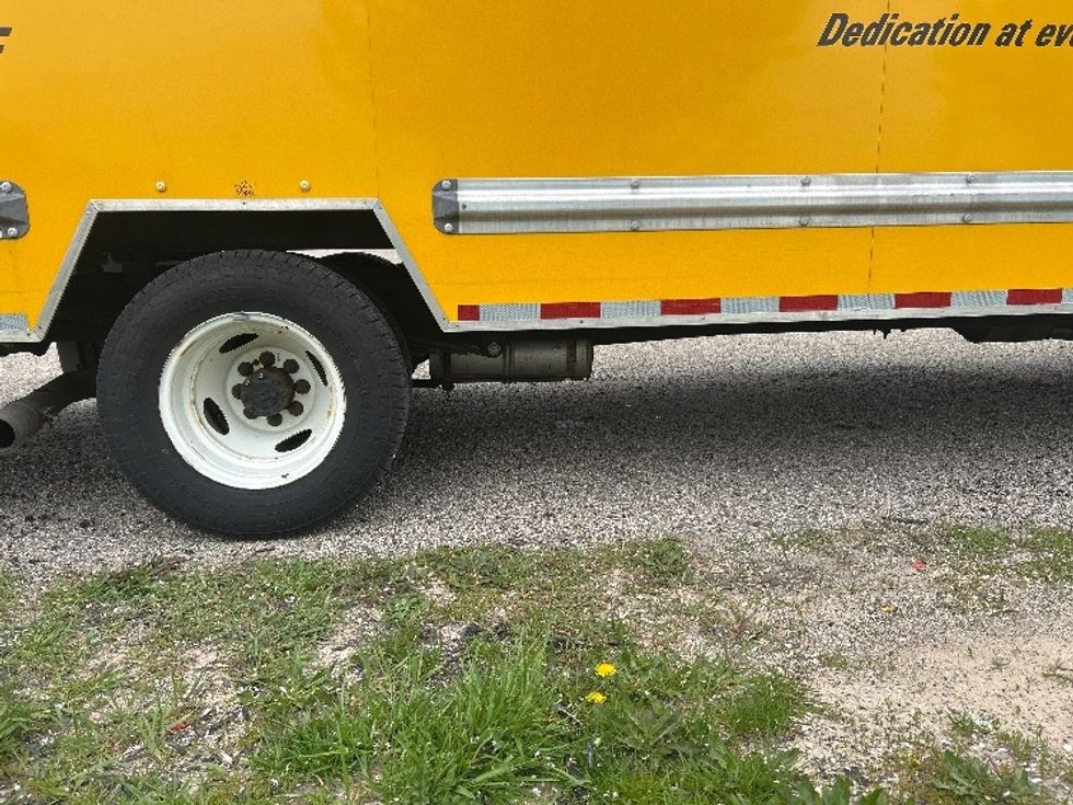 Light Duty Box Truck-Light and Medium Duty Trucks-Ford-2022-E350-Kentwood-MI-96,364\n\t\tmiles-$ 23,500 - Image 14