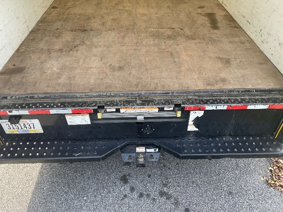 Light Duty Box Truck-Light and Medium Duty Trucks-Ford-2022-E350-King Of Prussia-PA-102,616\n\t\tmiles-$ 25,500 - Image 10