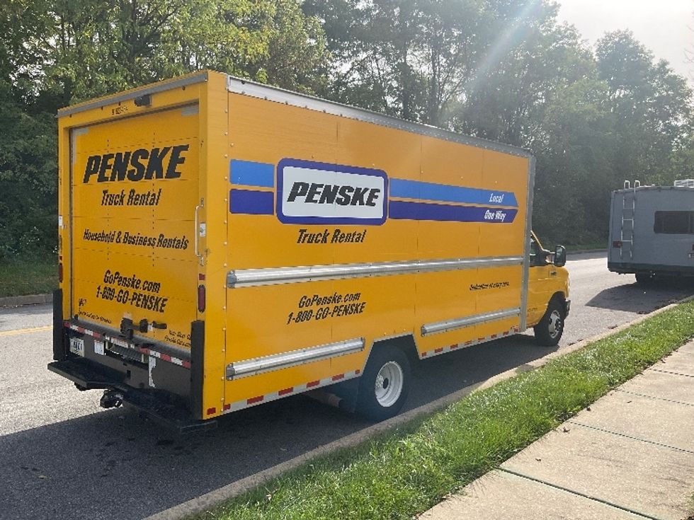 Light Duty Box Truck-Light and Medium Duty Trucks-Ford-2022-E350-King Of Prussia-PA-102,616\n\t\tmiles-$ 25,500 - Image 13