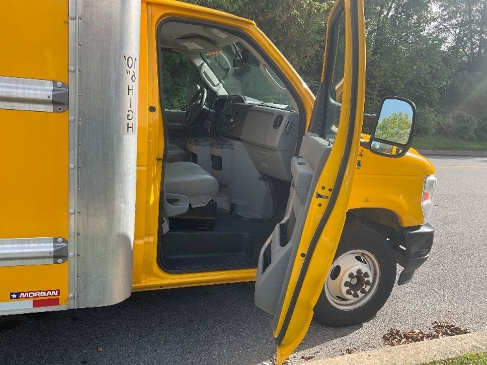 Light Duty Box Truck-Light and Medium Duty Trucks-Ford-2022-E350-King Of Prussia-PA-102,616\n\t\tmiles-$ 25,500 - Image 20