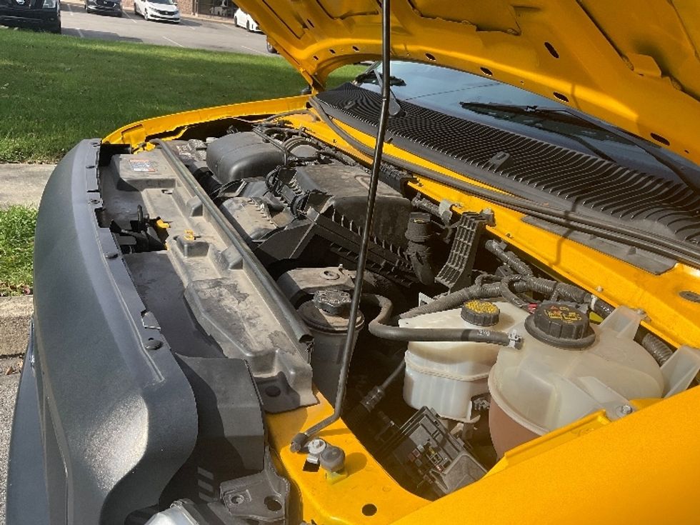 Light Duty Box Truck-Light and Medium Duty Trucks-Ford-2022-E350-King Of Prussia-PA-102,616\n\t\tmiles-$ 25,500 - Image 24