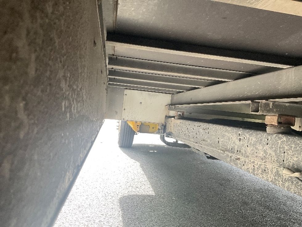 Light Duty Box Truck-Light and Medium Duty Trucks-Ford-2022-E350-King Of Prussia-PA-102,616\n\t\tmiles-$ 25,500 - Image 5