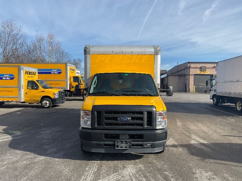 Light Duty Box Truck-Light and Medium Duty Trucks-Ford-2022-E350-King Of Prussia-PA-90,292\n\t\tmiles-$ 28,250 - Image 2