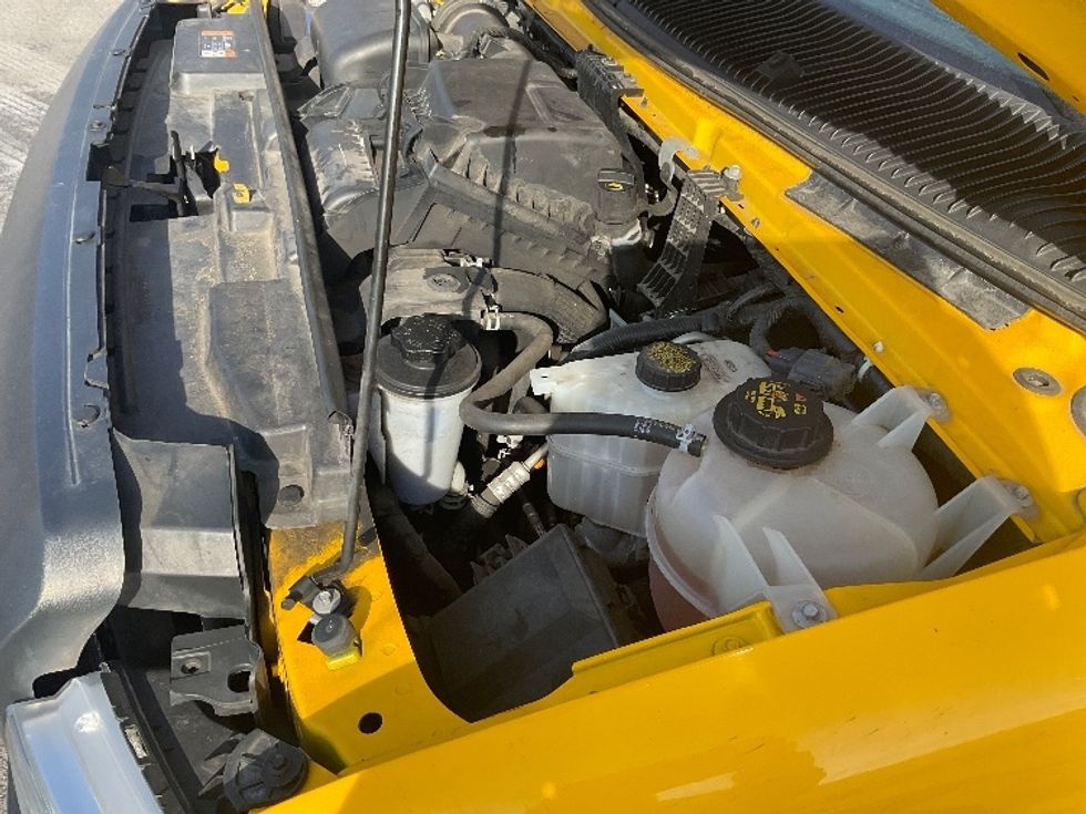 Light Duty Box Truck-Light and Medium Duty Trucks-Ford-2022-E350-King Of Prussia-PA-90,292\n\t\tmiles-$ 28,250 - Image 24