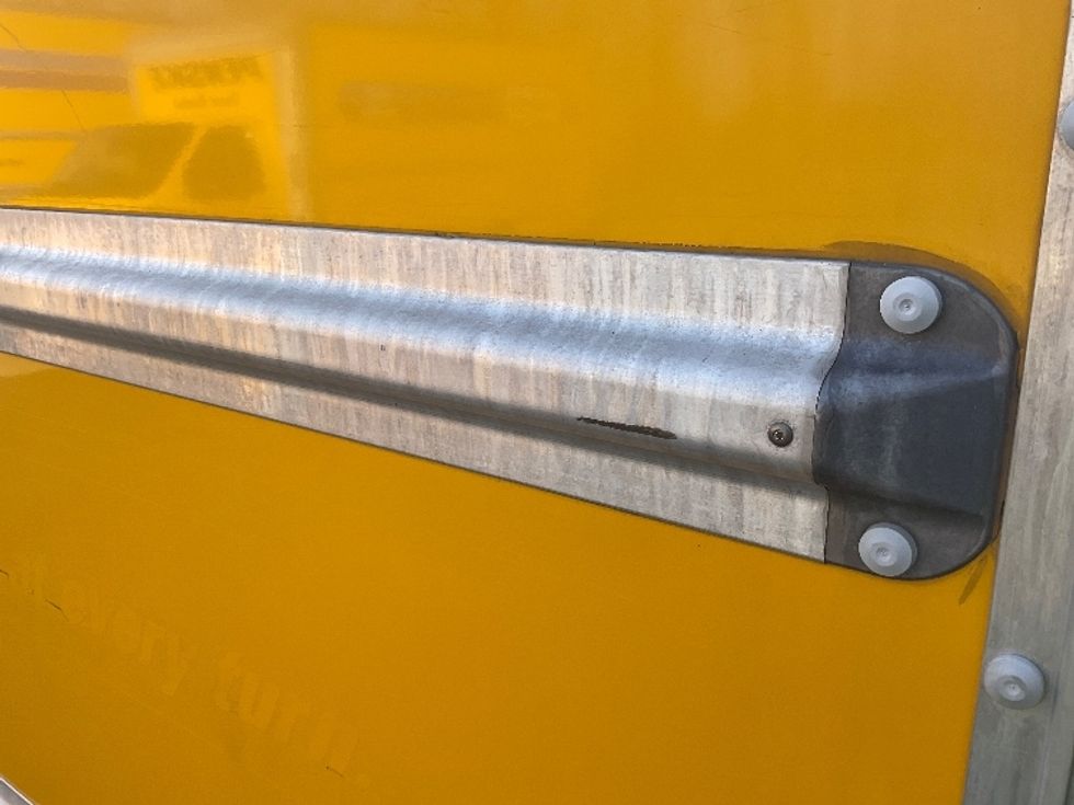 Light Duty Box Truck-Light and Medium Duty Trucks-Ford-2022-E350-King Of Prussia-PA-90,292\n\t\tmiles-$ 28,250 - Image 27