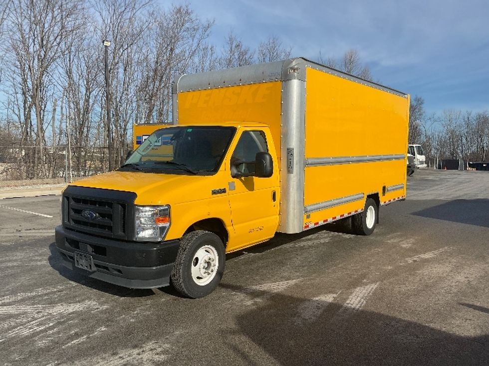 Light Duty Box Truck-Light and Medium Duty Trucks-Ford-2022-E350-King Of Prussia-PA-90,292\n\t\tmiles-$ 28,250 - Image 3