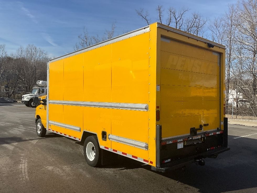Light Duty Box Truck-Light and Medium Duty Trucks-Ford-2022-E350-King Of Prussia-PA-90,292\n\t\tmiles-$ 28,250 - Image 6