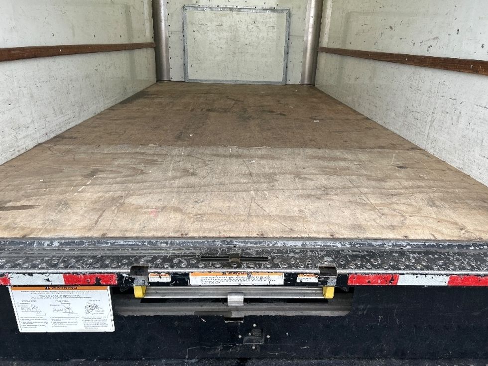 Light Duty Box Truck-Light and Medium Duty Trucks-Ford-2022-E350-La Mirada-CA-86,476\n\t\tmiles-$ 33,750 - Image 10
