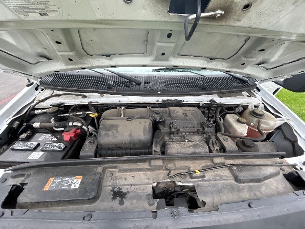 Light Duty Box Truck-Light and Medium Duty Trucks-Ford-2022-E350-La Mirada-CA-86,476\n\t\tmiles-$ 33,750 - Image 22