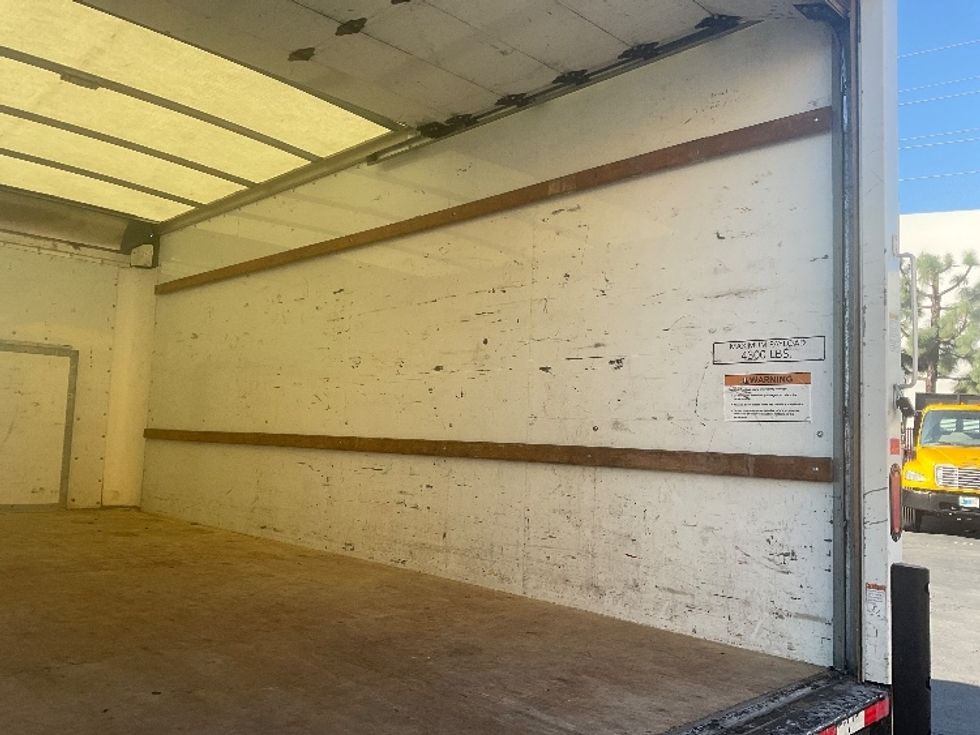 Light Duty Box Truck-Light and Medium Duty Trucks-Ford-2022-E350-La Mirada-CA-89,666\n\t\tmiles-$ 33,500 - Image 12