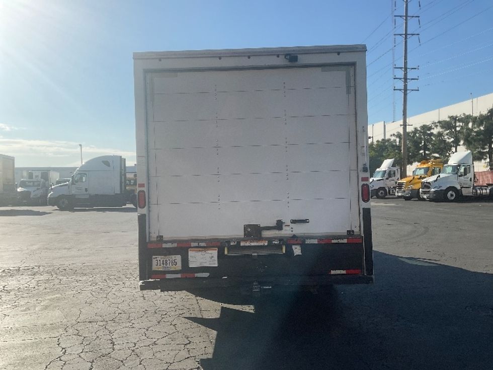 Light Duty Box Truck-Light and Medium Duty Trucks-Ford-2022-E350-La Mirada-CA-89,666\n\t\tmiles-$ 33,500 - Image 7