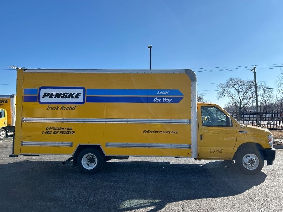 Light Duty Box Truck-Light and Medium Duty Trucks-Ford-2022-E350-La Porte-IN-112,962\n\t\tmiles-$ 24,750 - Image 12