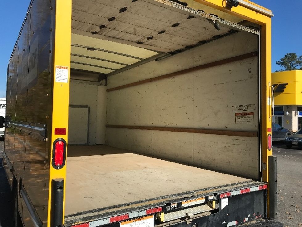 Light Duty Box Truck-Light and Medium Duty Trucks-Ford-2022-E350-Ladson-SC-106,287\n\t\tmiles-$ 28,500 - Image 12