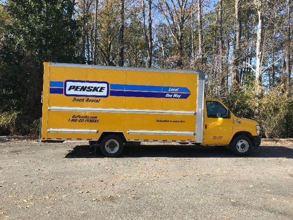 Light Duty Box Truck-Light and Medium Duty Trucks-Ford-2022-E350-Ladson-SC-106,287\n\t\tmiles-$ 28,500 - Image 15