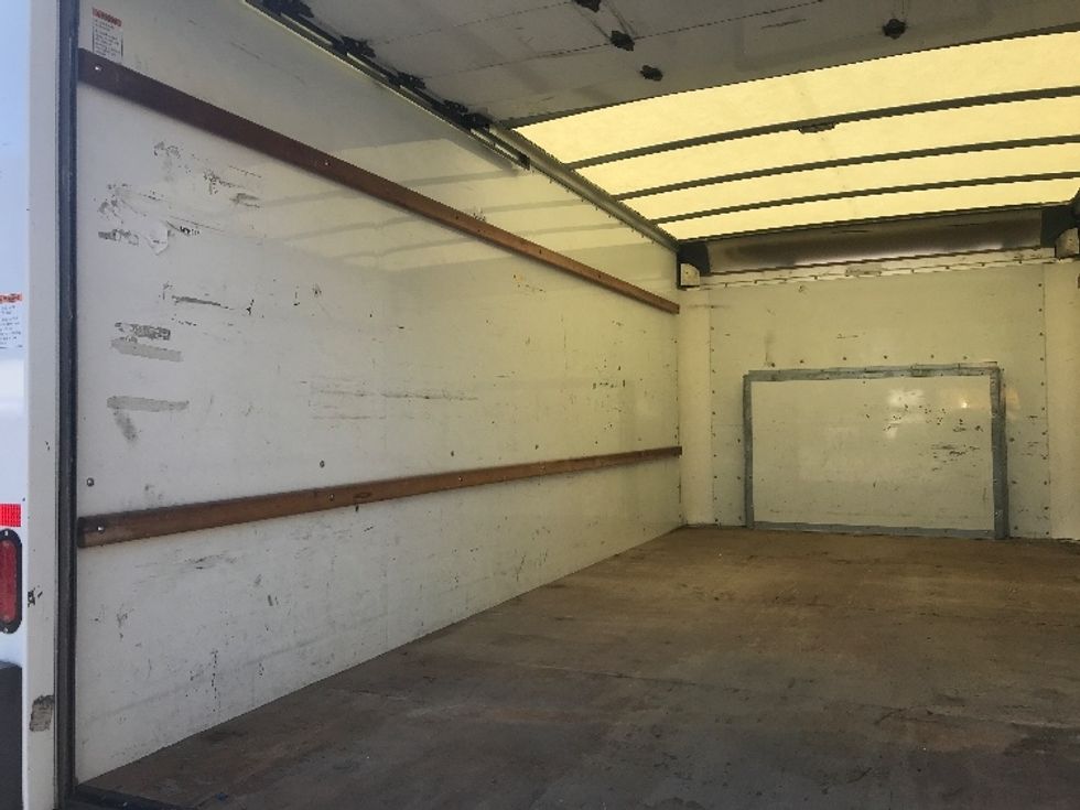 Light Duty Box Truck-Light and Medium Duty Trucks-Ford-2022-E350-Ladson-SC-133,702\n\t\tmiles-$ 27,250 - Image 10