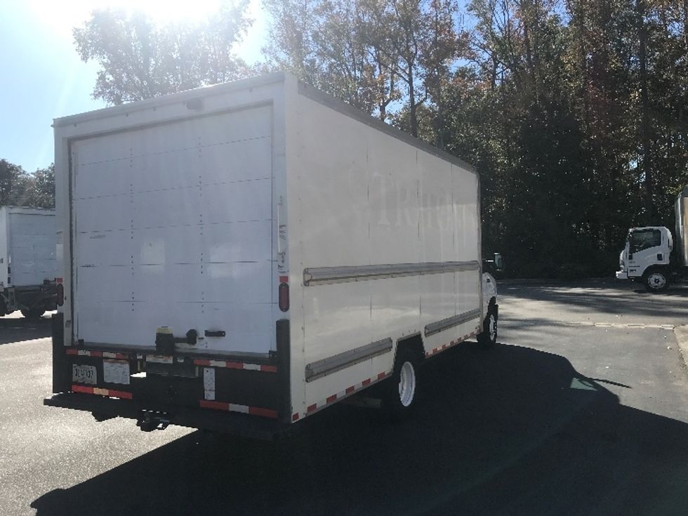 Light Duty Box Truck-Light and Medium Duty Trucks-Ford-2022-E350-Ladson-SC-133,702\n\t\tmiles-$ 27,250 - Image 12