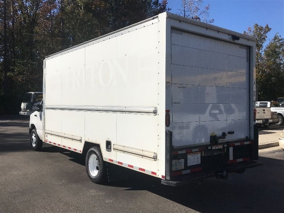 Light Duty Box Truck-Light and Medium Duty Trucks-Ford-2022-E350-Ladson-SC-133,702\n\t\tmiles-$ 27,250 - Image 6