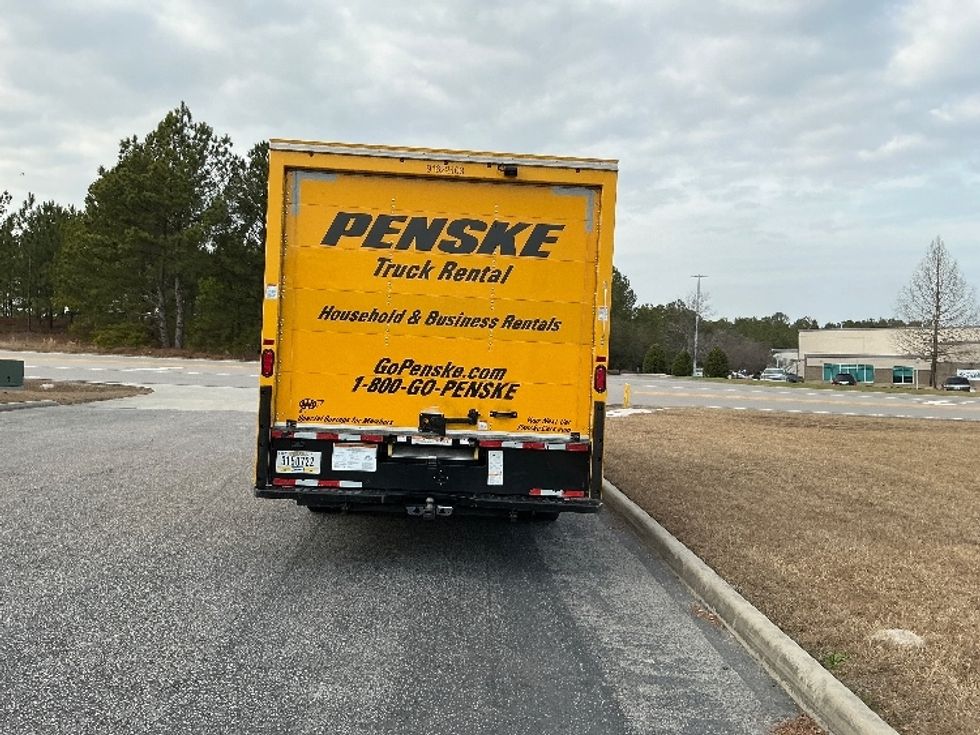 Light Duty Box Truck-Light and Medium Duty Trucks-Ford-2022-E350-Ladson-SC-90,269\n\t\tmiles-$ 32,000 - Image 7