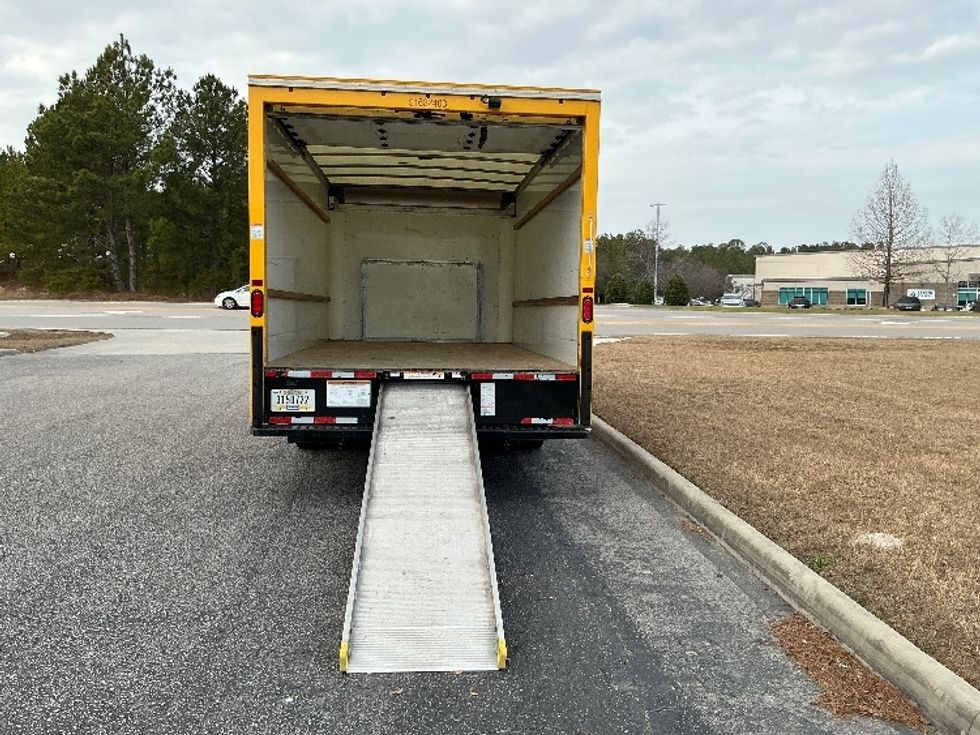 Light Duty Box Truck-Light and Medium Duty Trucks-Ford-2022-E350-Ladson-SC-90,269\n\t\tmiles-$ 32,000 - Image 9