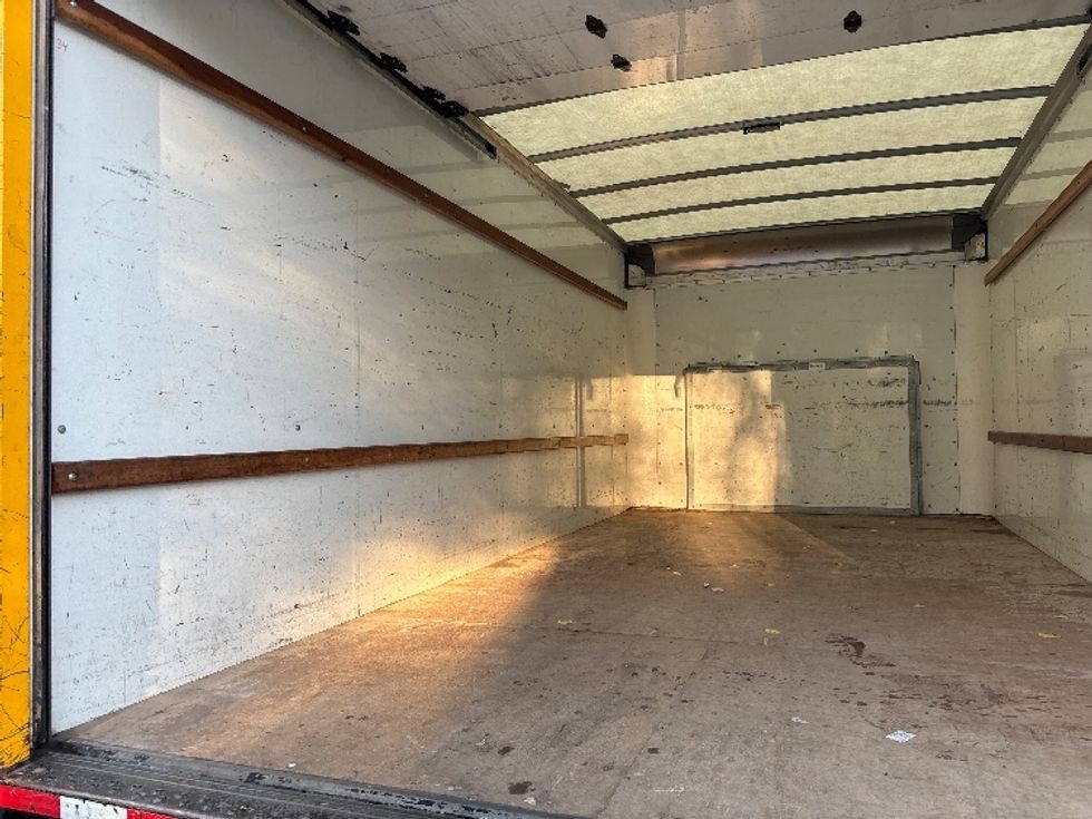 Light Duty Box Truck-Light and Medium Duty Trucks-Ford-2022-E350-Ladson-SC-90,364\n\t\tmiles-$ 30,750 - Image 10