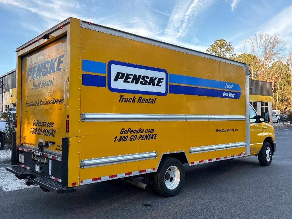 Light Duty Box Truck-Light and Medium Duty Trucks-Ford-2022-E350-Ladson-SC-90,364\n\t\tmiles-$ 30,750 - Image 12