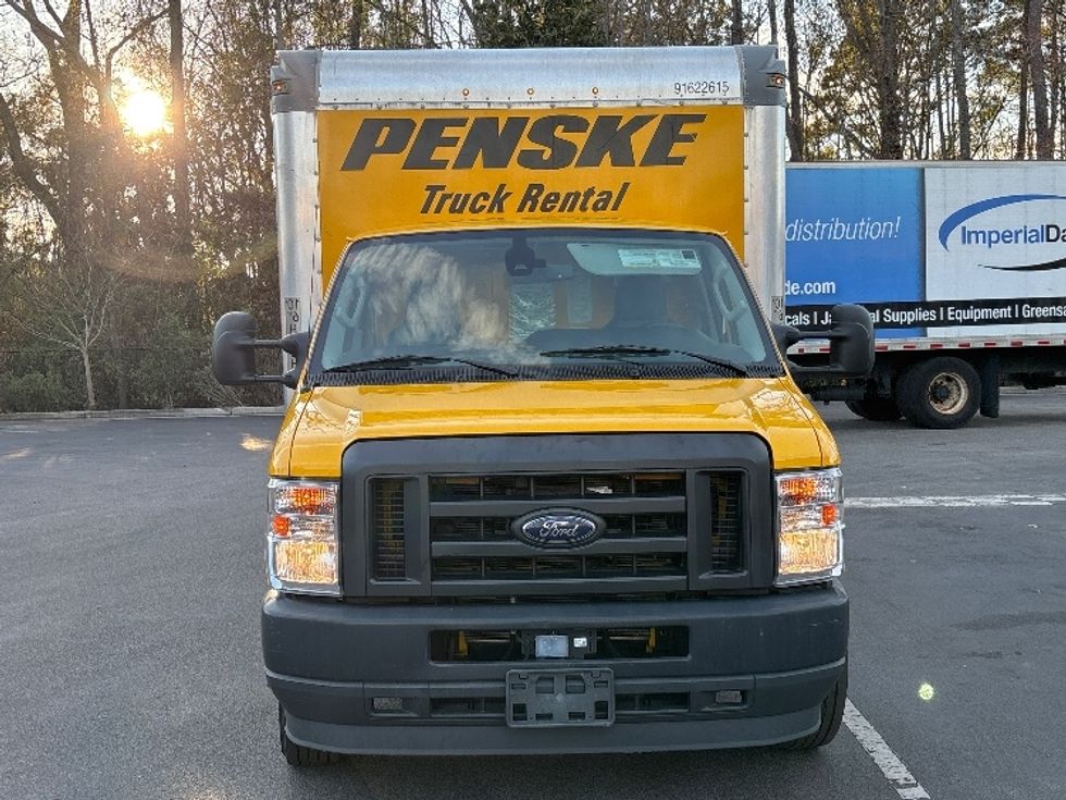 Light Duty Box Truck-Light and Medium Duty Trucks-Ford-2022-E350-Ladson-SC-90,364\n\t\tmiles-$ 30,750 - Image 2