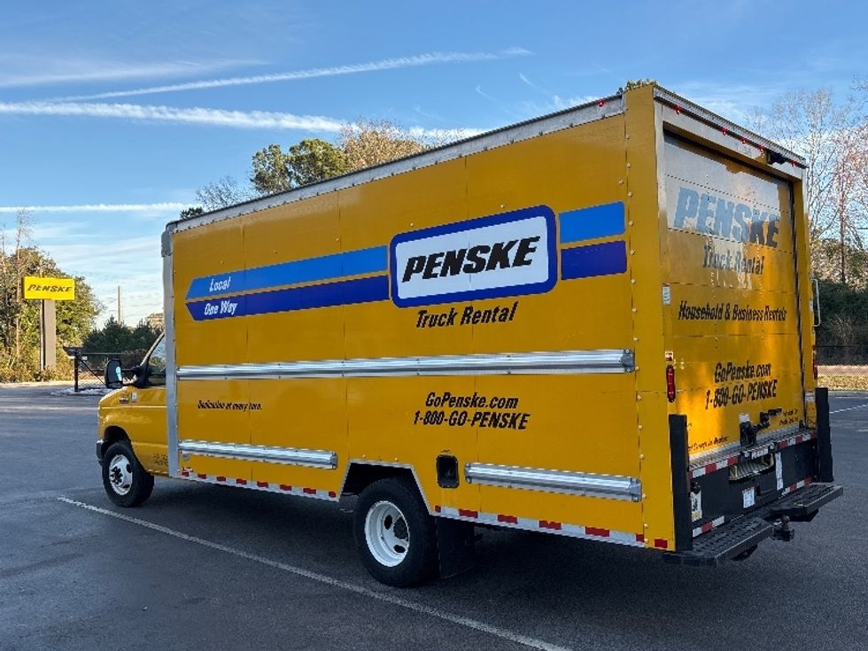 Light Duty Box Truck-Light and Medium Duty Trucks-Ford-2022-E350-Ladson-SC-90,364\n\t\tmiles-$ 30,750 - Image 6