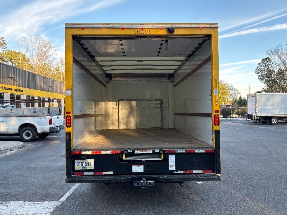 Light Duty Box Truck-Light and Medium Duty Trucks-Ford-2022-E350-Ladson-SC-90,364\n\t\tmiles-$ 30,750 - Image 8