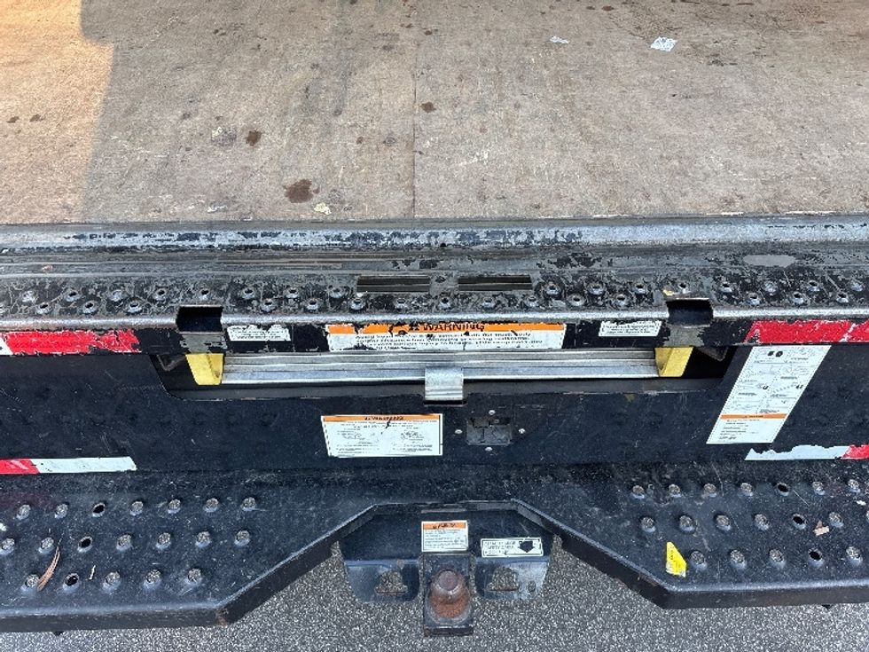 Light Duty Box Truck-Light and Medium Duty Trucks-Ford-2022-E350-Ladson-SC-90,364\n\t\tmiles-$ 30,750 - Image 9