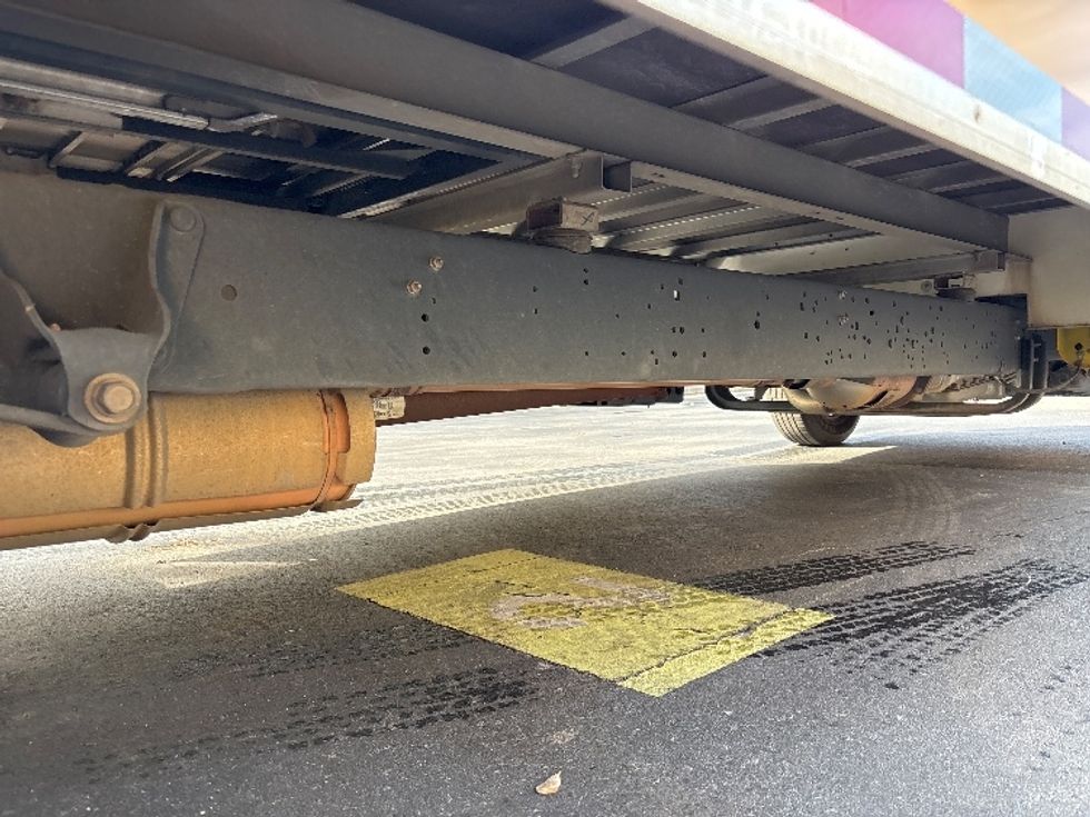 Light Duty Box Truck-Light and Medium Duty Trucks-Ford-2022-E350-Ladson-SC-91,068\n\t\tmiles-$ 30,750 - Image 13