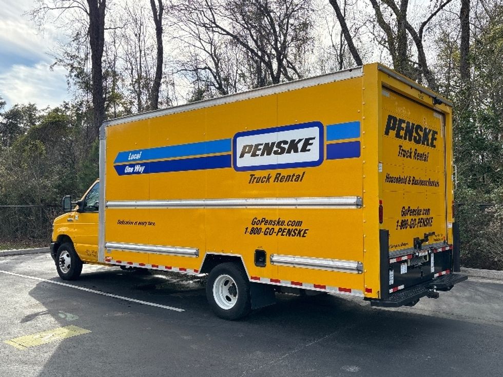 Light Duty Box Truck-Light and Medium Duty Trucks-Ford-2022-E350-Ladson-SC-91,068\n\t\tmiles-$ 30,750 - Image 6