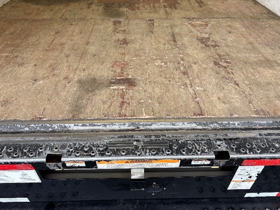 Light Duty Box Truck-Light and Medium Duty Trucks-Ford-2022-E350-Ladson-SC-91,068\n\t\tmiles-$ 30,750 - Image 9