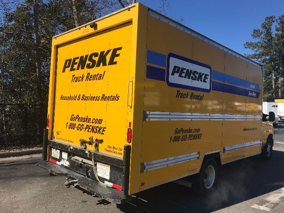 Light Duty Box Truck-Light and Medium Duty Trucks-Ford-2022-E350-Ladson-SC-92,232\n\t\tmiles-$ 30,750 - Image 13