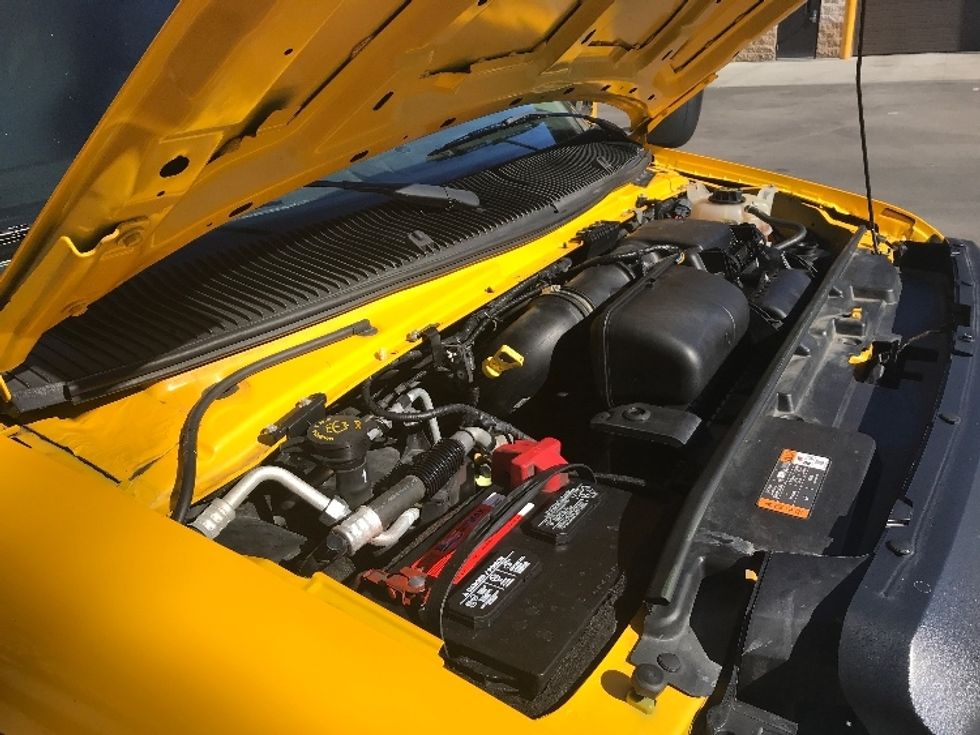 Light Duty Box Truck-Light and Medium Duty Trucks-Ford-2022-E350-Ladson-SC-92,232\n\t\tmiles-$ 30,750 - Image 23