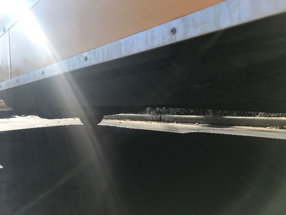 Light Duty Box Truck-Light and Medium Duty Trucks-Ford-2022-E350-Ladson-SC-92,232\n\t\tmiles-$ 30,750 - Image 5