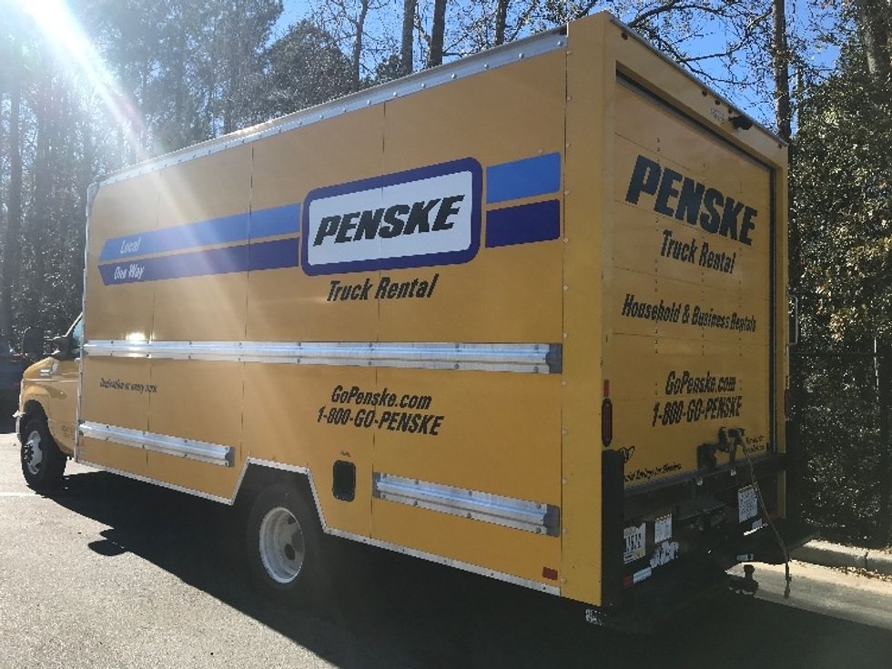 Light Duty Box Truck-Light and Medium Duty Trucks-Ford-2022-E350-Ladson-SC-92,232\n\t\tmiles-$ 30,750 - Image 6