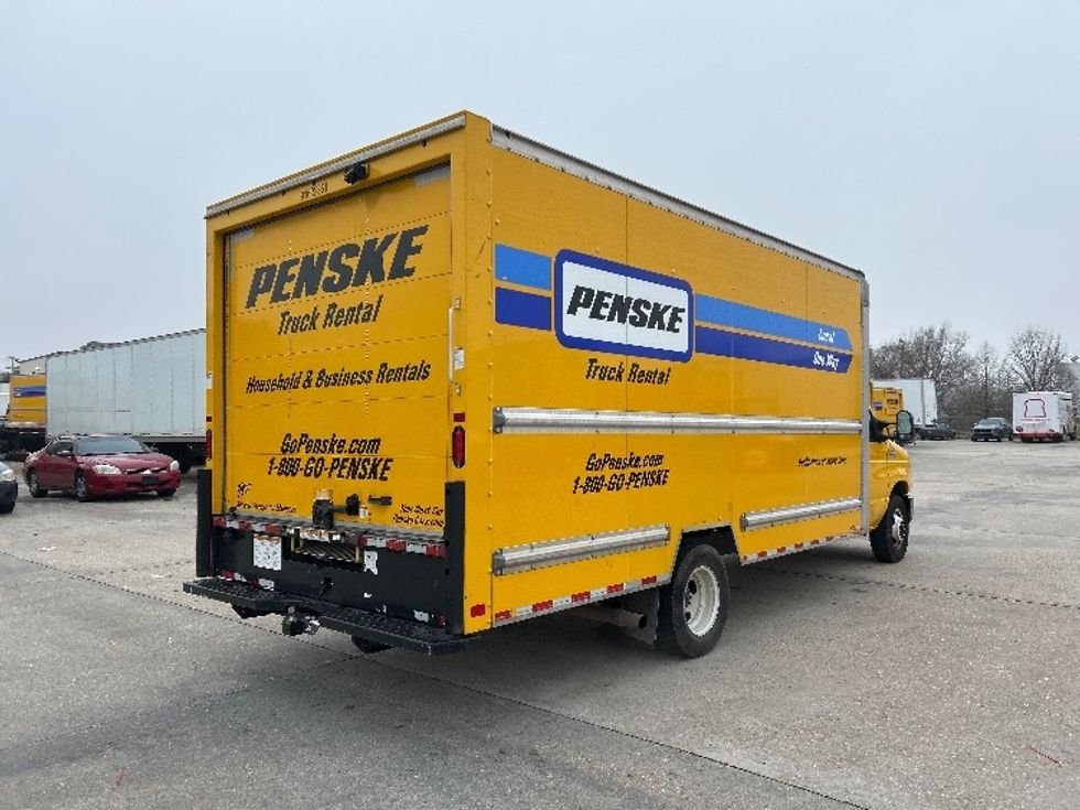 Light Duty Box Truck-Light and Medium Duty Trucks-Ford-2022-E350-Lafayette-LA-100,755\n\t\tmiles-$ 27,750 - Image 11