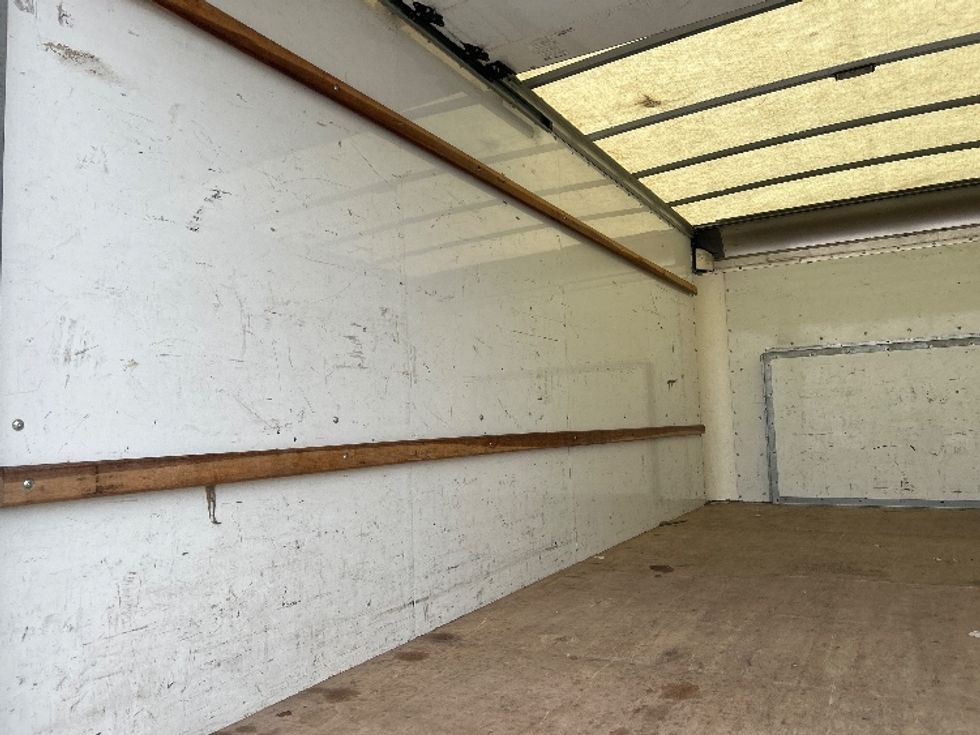 Light Duty Box Truck-Light and Medium Duty Trucks-Ford-2022-E350-Lafayette-LA-100,755\n\t\tmiles-$ 27,750 - Image 9