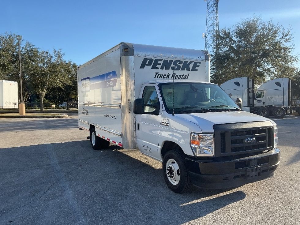 Light Duty Box Truck-Light and Medium Duty Trucks-Ford-2022-E350-Lakeland-FL-56,504\n\t\tmiles-$ 43,500 - Image 1