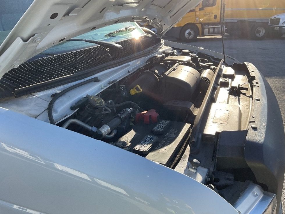 Light Duty Box Truck-Light and Medium Duty Trucks-Ford-2022-E350-Lakeland-FL-56,504\n\t\tmiles-$ 43,500 - Image 23