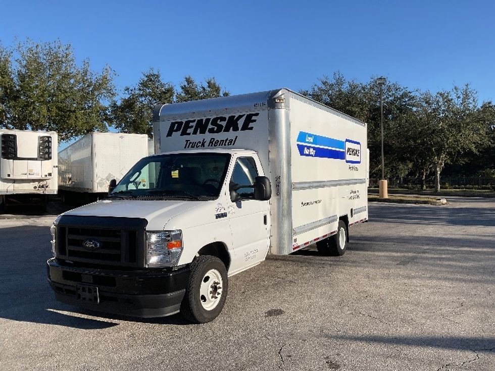 Light Duty Box Truck-Light and Medium Duty Trucks-Ford-2022-E350-Lakeland-FL-56,504\n\t\tmiles-$ 43,500 - Image 3