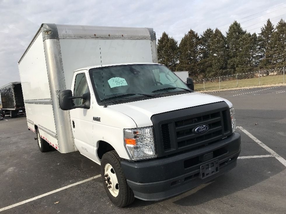 Light Duty Box Truck-Light and Medium Duty Trucks-Ford-2022-E350-Lancaster-PA-92,938\n\t\tmiles-$ 30,750 - Image 1