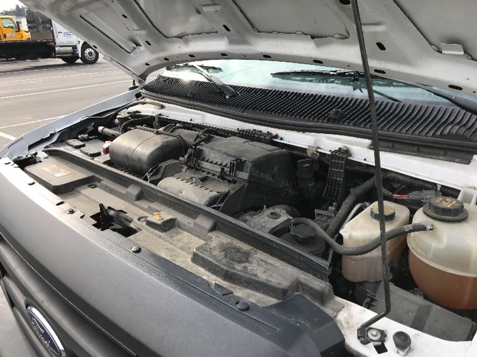 Light Duty Box Truck-Light and Medium Duty Trucks-Ford-2022-E350-Lancaster-PA-92,938\n\t\tmiles-$ 30,750 - Image 24